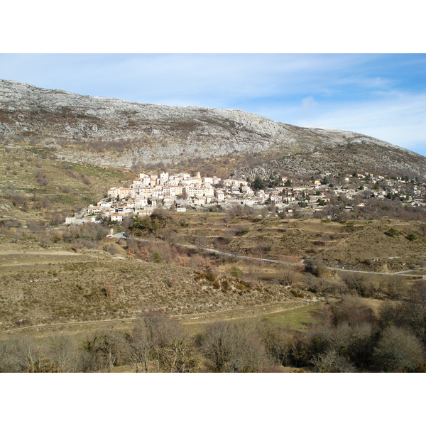 รูปถ่าย ฝรั่งเศส(France) ถนนจากกูร์เซกูลไปเกรโอลีแยร์-เล-เนจ(Coursegoule to Greolieres les neiges road) 2007-01 62