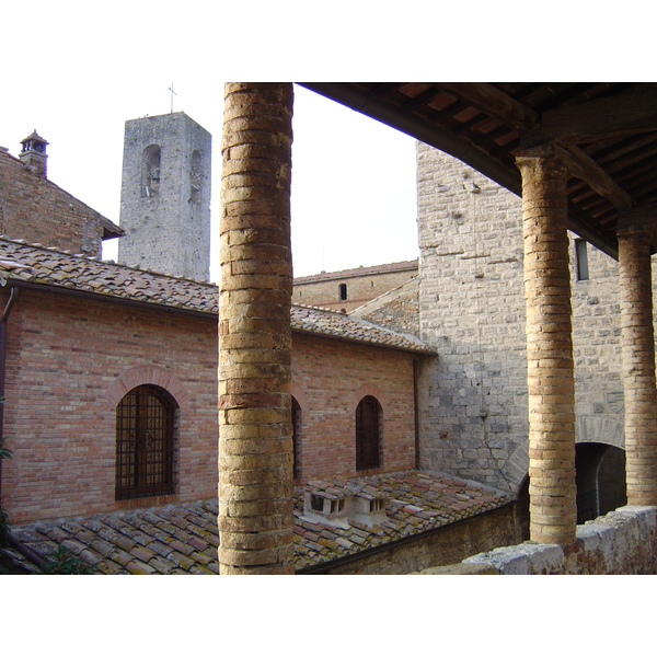 รูปถ่าย อิตาลี(Italy) ซานจีมิญญาโน(San Gimignano) 2004-03 10