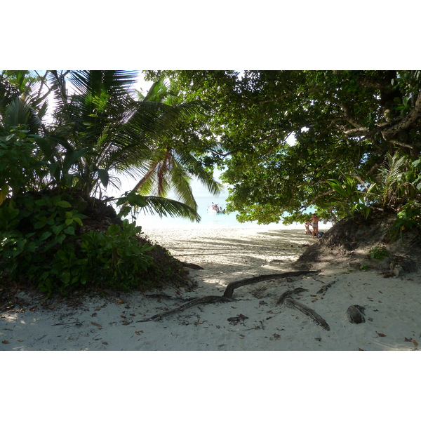 รูปถ่าย เซเชลส์(Seychelles) อ่าวอ็องส์ลาซิโอ(Anse Lazio) 2011-10 95