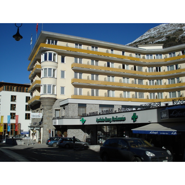 รูปถ่าย สวิสเซอร์แลนด์(Switzerland) ปองเทรซีน่า(Pontresina) 2007-01 54