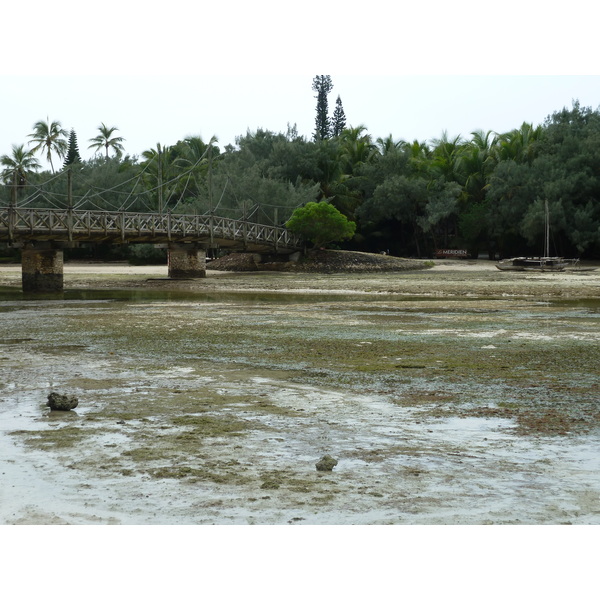 รูปถ่าย นิวแคลิโดเนีย(New Caledonia) เกาะต้นสน(Ile des pins) อ่าวโอโร(Oro Bay) 2010-05 72