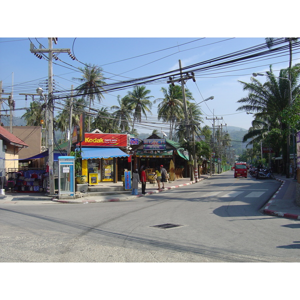 รูปถ่าย ไทย(Thailand) ภูเก็ต(Phuket) ป่าตอง(Patong) ถนนเลียบชายหาด(Beach Road) 2005-12 45