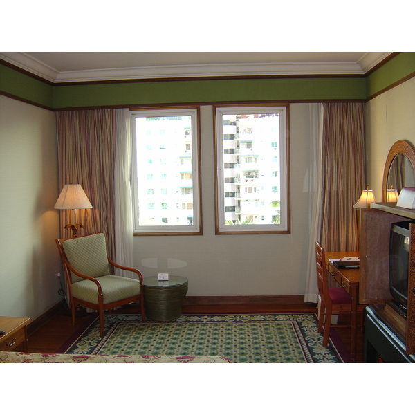 รูปถ่าย พม่า(Myanmar) ย่างกุ้ง(Yangon) โรงแรมพาร์กรอยัล(Park Royal Hotel) 2005-01 3