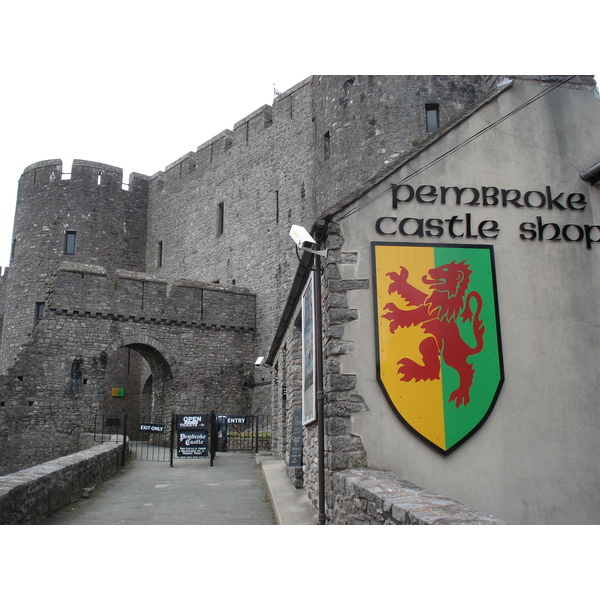 รูปถ่าย อังกฤษ(United Kingdom) เปมโบรคเชอร์(Pembrokeshire) เปมโบรค(Pembroke) ปราสาท(Castle) 2006-05 5