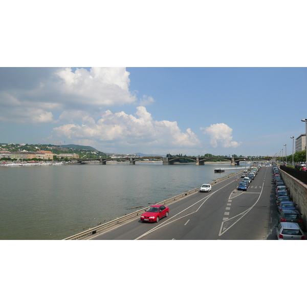 รูปถ่าย ฮังการี(Hungary) บูดาเปสต์(Budapest) ใจกลางบูดาเปสต์(Central Budapest) 2007-06 41