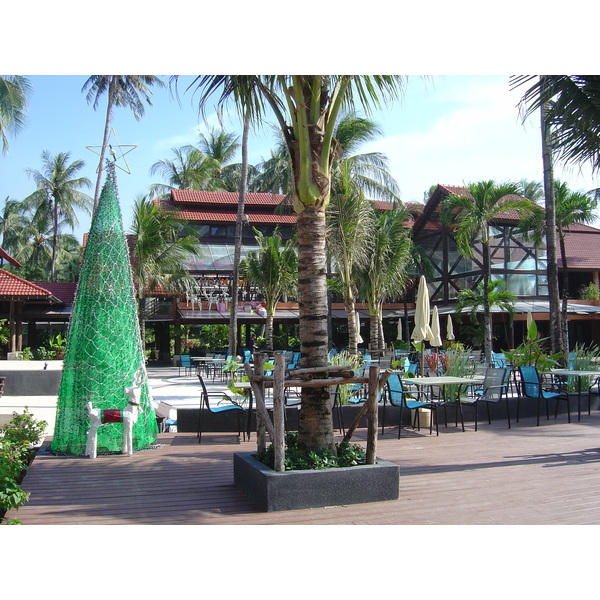 รูปถ่าย ไทย(Thailand) ภูเก็ต(Phuket) ป่าตอง(Patong) ถนนเลียบชายหาด(Beach Road) 2005-12 33