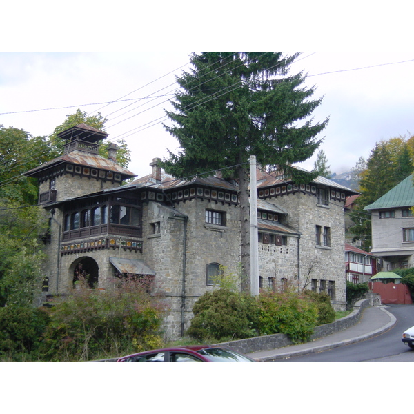 รูปถ่าย โรมาเนีย(Romania) สินายา(Sinaia) 2003-10 31