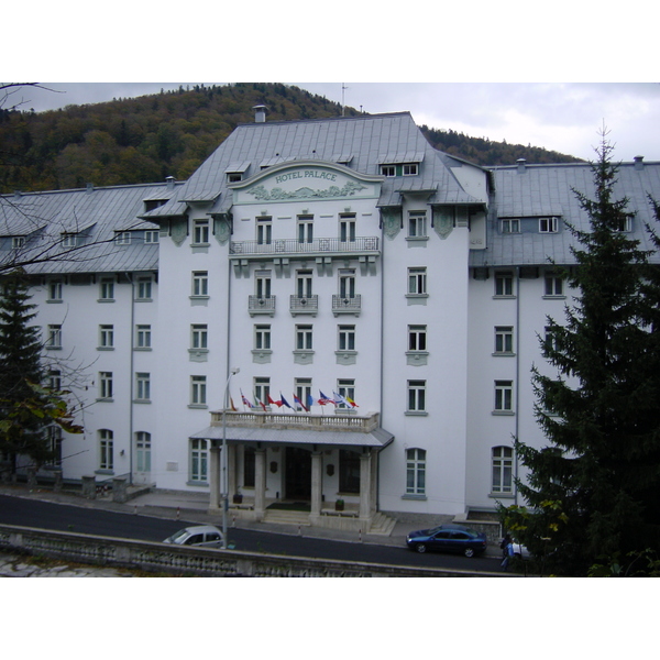 รูปถ่าย โรมาเนีย(Romania) สินายา(Sinaia) 2003-10 14