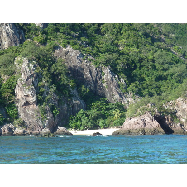 รูปถ่าย ฟิจิ(Fiji) เกาะแคสต์อะเวย์(Castaway Island) 2010-05 200