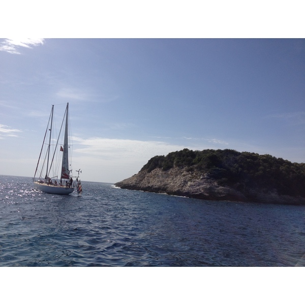 รูปถ่าย ฝรั่งเศส(France) คอร์สิคา(Corsica) อ่าวหินฟัซซีโอ(Calanque de Fazzio) 2012-09 19