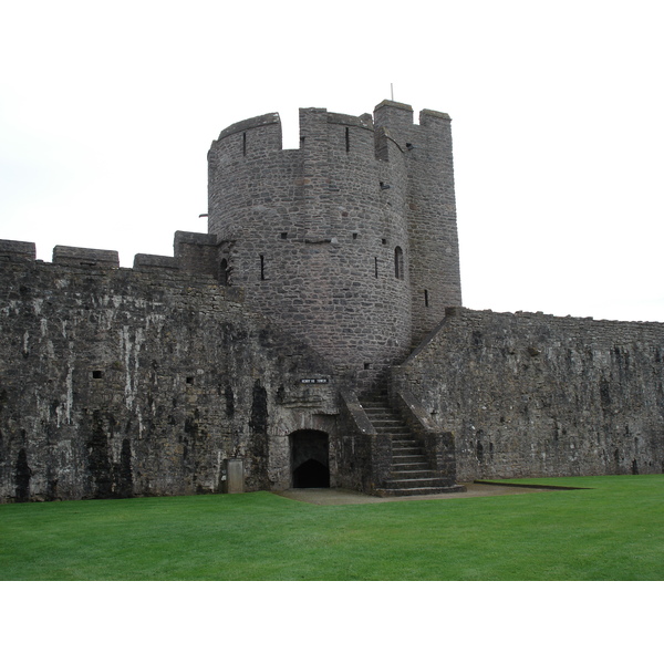 รูปถ่าย อังกฤษ(United Kingdom) เปมโบรคเชอร์(Pembrokeshire) เปมโบรค(Pembroke) ปราสาท(Castle) 2006-05 13
