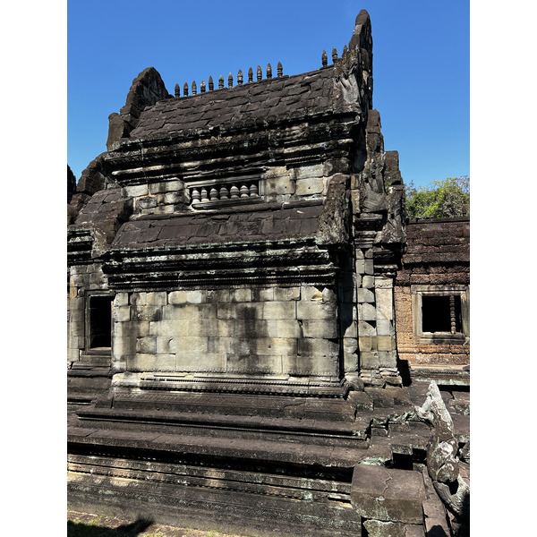 รูปถ่าย กัมพูชา(Cambodia) เสียมราฐ(Siem Reap) ปราสาทบันทายสำเหร่(Banteay Samre) 2023-01 25