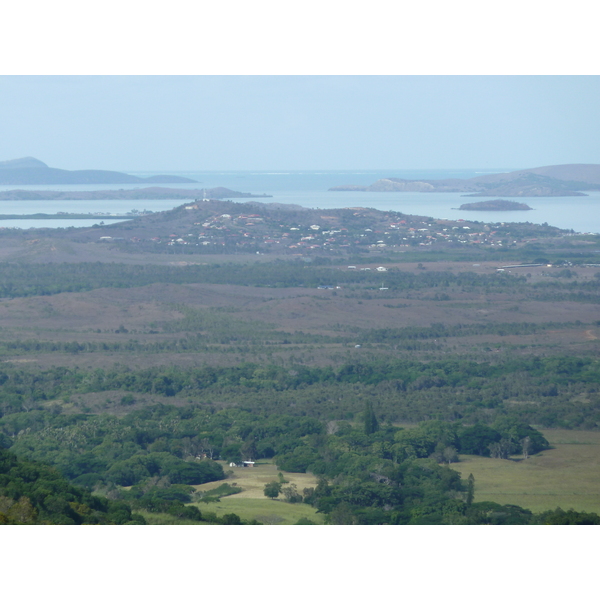 รูปถ่าย นิวแคลิโดเนีย(New Caledonia) ถนนจากตงตูตาไปทีโอ(Tontouta to Thio road) 2010-05 82