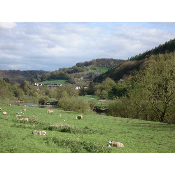 รูปถ่าย อังกฤษ(United Kingdom) หุบเขาไวย์(Wye Valley) 2006-05 0
