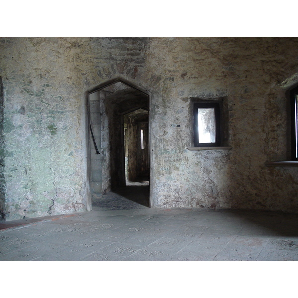 รูปถ่าย อังกฤษ(United Kingdom) เปมโบรคเชอร์(Pembrokeshire) เปมโบรค(Pembroke) ปราสาท(Castle) 2006-05 0