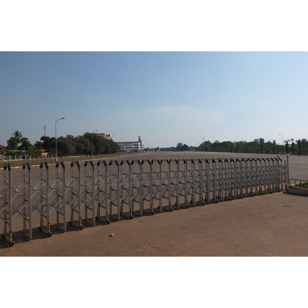 รูปถ่าย ลาว(Laos) เวียงจันทน์(Vientiane) 2012-12 45