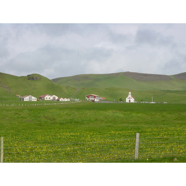 รูปถ่าย ไอซ์แลนด์(Iceland) ถนนหมายเลข 1 จากวีกไปสกาฟตาเฟลล์(Road 1 Vik to Skaftafell) 2003-06 0