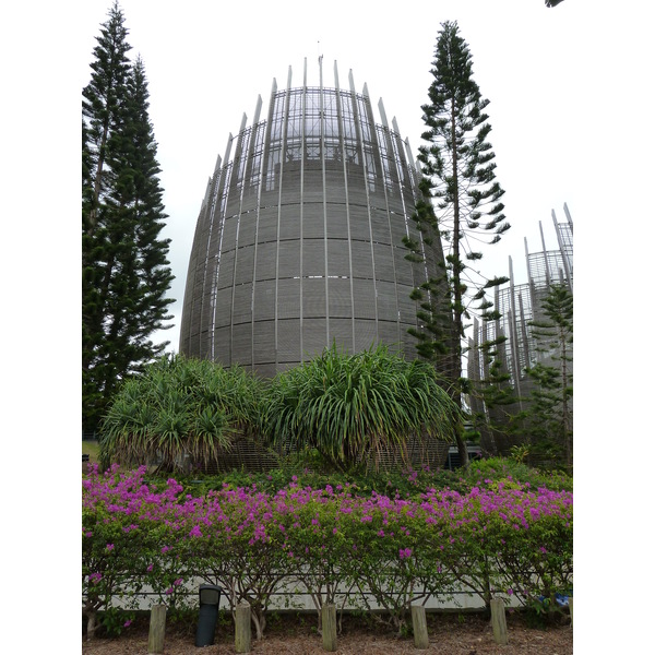 รูปถ่าย นิวแคลิโดเนีย(New Caledonia) ศูนย์วัฒนธรรมฌีบาอู(Tjibaou Cultural Centre) 2010-05 28
