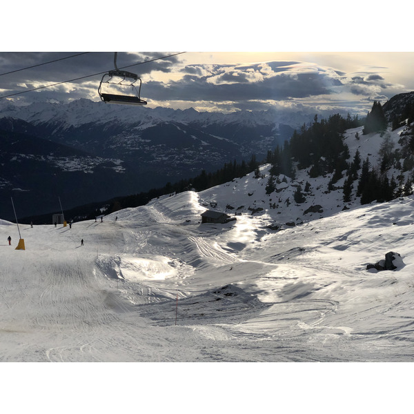 รูปถ่าย สวิสเซอร์แลนด์(Switzerland) ครองส์-มงตานา(Crans Montana) 2020-12 589