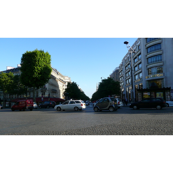 รูปถ่าย ฝรั่งเศส(France) ปารีส(Paris) ช็องเซลีเซ(Champs Elysees) 2007-04 132