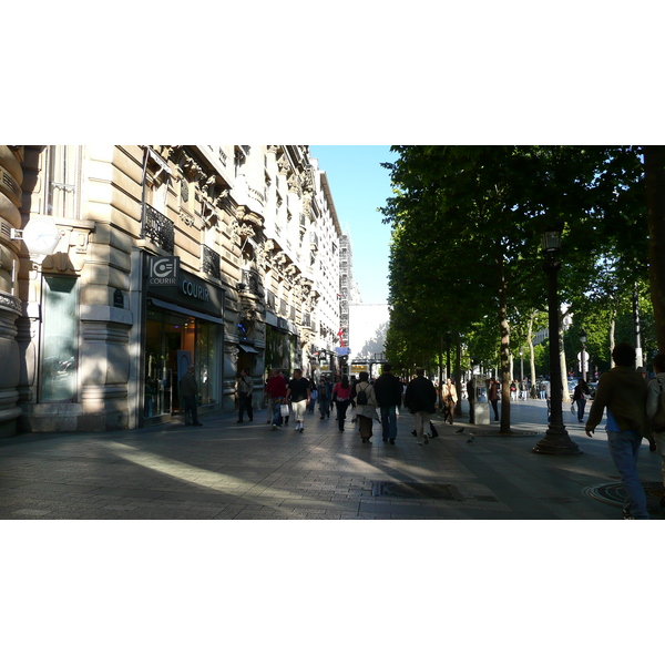 รูปถ่าย ฝรั่งเศส(France) ปารีส(Paris) ช็องเซลีเซ(Champs Elysees) 2007-04 11