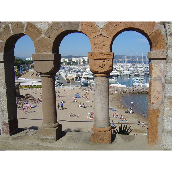 รูปถ่าย ฝรั่งเศส(France) ลานาปูล(La Napoule) 2005-05 50