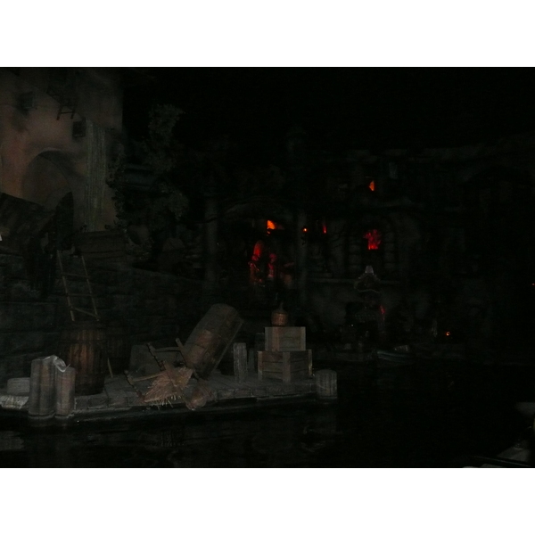 รูปถ่าย ฝรั่งเศส(France) ดิสนีย์แลนด์ปารีส(Disneyland Paris) ไพเรตส์ออฟเดอะแคริบเบียน(Pirates of the caribbean) 2007-07 2