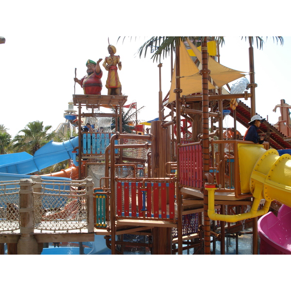 รูปถ่าย สหรัฐอาหรับเอมิเรตส์(United Arab Emirates) ดูไบ(Dubai) สวนน้ำไวลด์วาดี(Wild Wadi) 2007-03 98