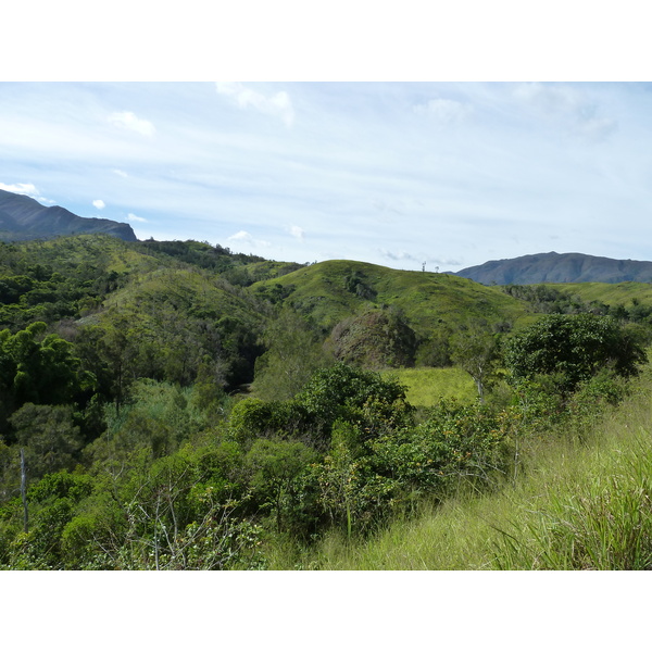 รูปถ่าย นิวแคลิโดเนีย(New Caledonia) ถนนจากตงตูตาไปทีโอ(Tontouta to Thio road) 2010-05 129