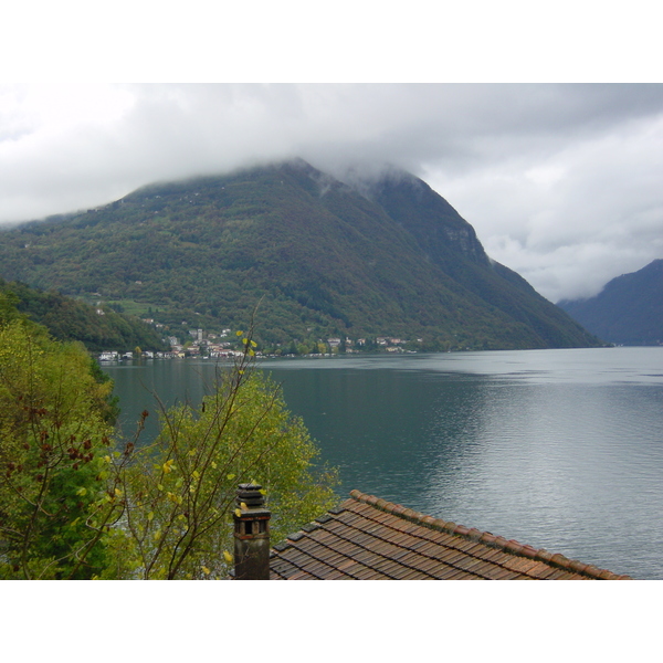 รูปถ่าย สวิสเซอร์แลนด์(Switzerland) ลูกาโน(Lugano) 2001-10 2