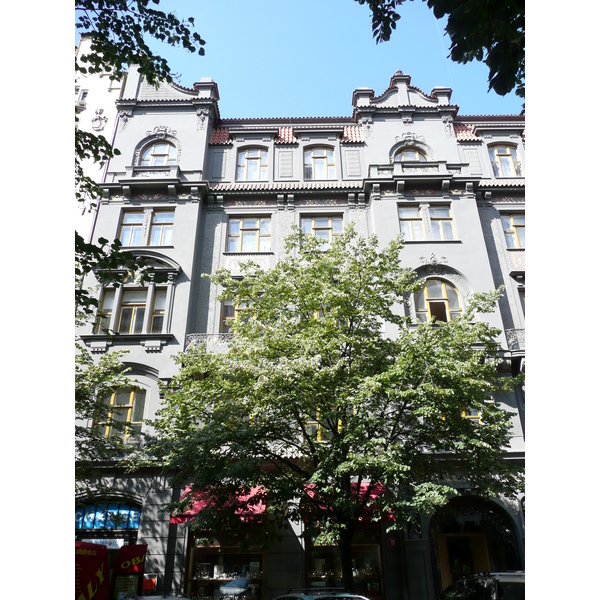 รูปถ่าย สาธารณรัฐเช็ก(Czech Republic) ปราก(Prague) ปารีซสกา(Parizska) 2007-07 45