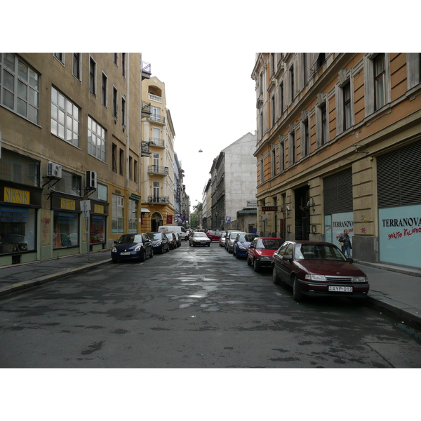 รูปถ่าย ฮังการี(Hungary) บูดาเปสต์(Budapest) ใจกลางบูดาเปสต์(Central Budapest) 2007-06 157