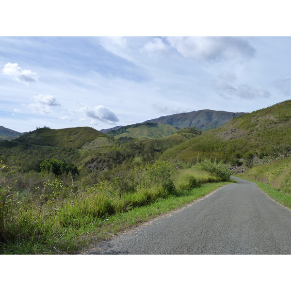 รูปถ่าย นิวแคลิโดเนีย(New Caledonia) ถนนจากตงตูตาไปทีโอ(Tontouta to Thio road) 2010-05 125