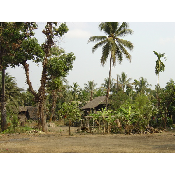 รูปถ่าย พม่า(Myanmar) ทวาย(Dawei (TAVOY)) 2005-01 27