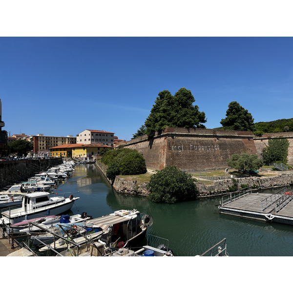 รูปถ่าย อิตาลี(Italy) ลีวอร์โน(Livorno) 2022-05 20