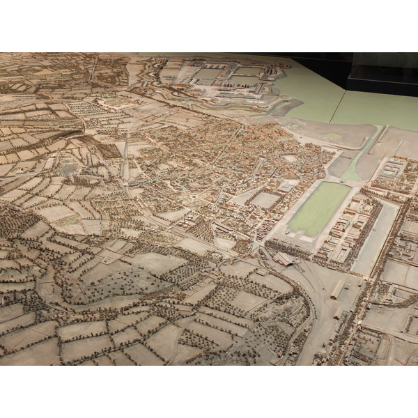 รูปถ่าย ฝรั่งเศส(France) ปารีส(Paris) กร็องปาเล(Grand Palais) 2012-01 174