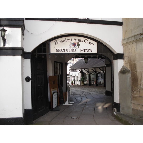 รูปถ่าย อังกฤษ(United Kingdom) มอนเมาธ์(Monmouth) 2006-05 37