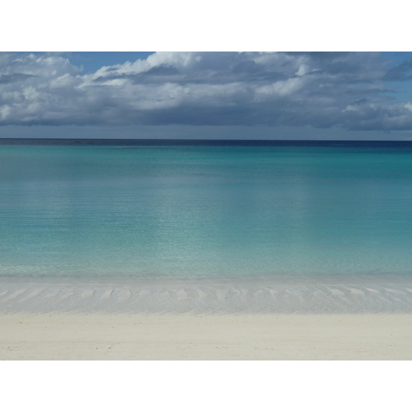 รูปถ่าย นิวแคลิโดเนีย(New Caledonia) เกาะลีฟู(Lifou) โรงแรมเดรฮูวิลเลจ(Drehu Village Hotel) 2010-05 15