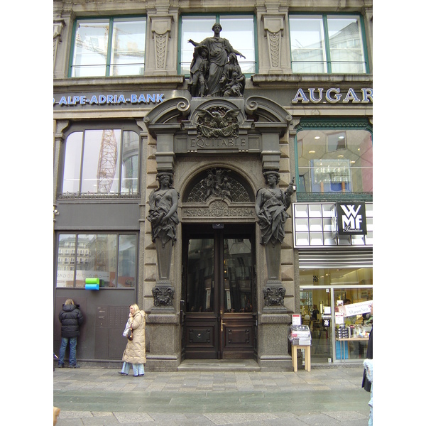 รูปถ่าย ออสเตรีย(Austria) เวียนนา(Vienna) 2005-03 99