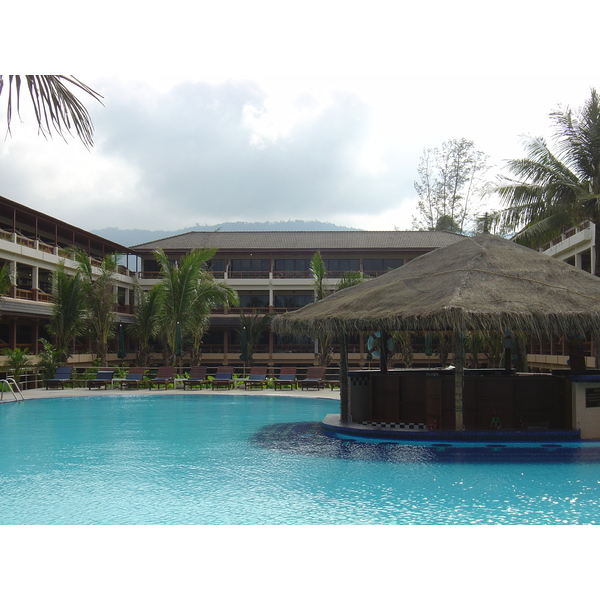 รูปถ่าย ไทย(Thailand) ภูเก็ต(Phuket) หาดกมลา(Kamala Beach) 2005-12 25