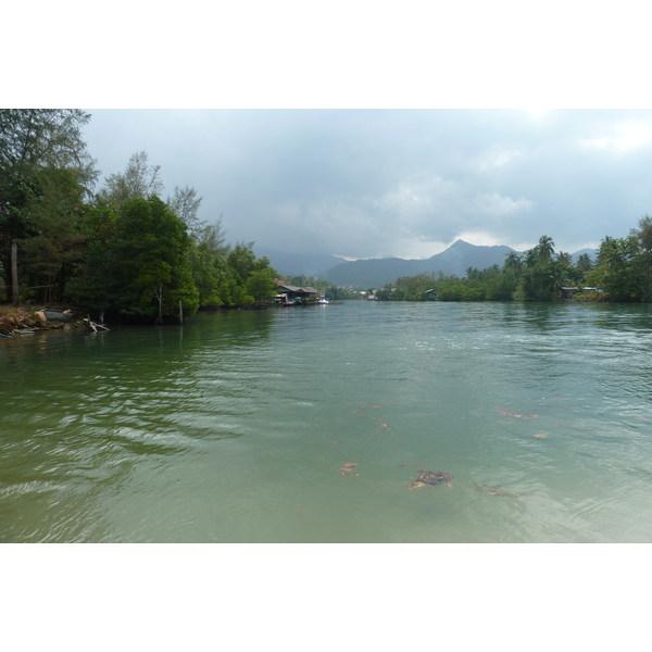รูปถ่าย ไทย(Thailand) เกาะช้าง(Ko Chang) หาดคลองพร้าว(Klong Prao beach) 2011-02 47