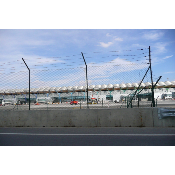 รูปถ่าย สเปน(Spain) มาดริค(Madrid) ท่าอากาศยานบาราคัส(Barajas Airport) 2007-09 25