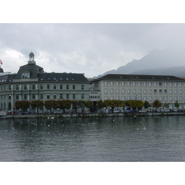 รูปถ่าย สวิสเซอร์แลนด์(Switzerland) ลูเซิร์น(Lucerne) 2001-10 12