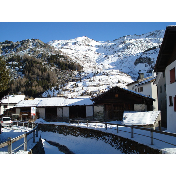 รูปถ่าย สวิสเซอร์แลนด์(Switzerland) บีวีโอ(Bivio) 2007-01 14