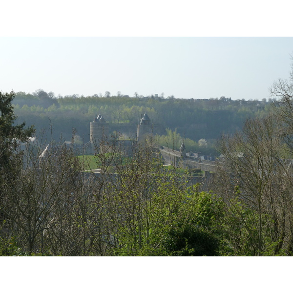 รูปถ่าย ฝรั่งเศส(France) ฟูแฌร์(Fougeres) 2010-04 9