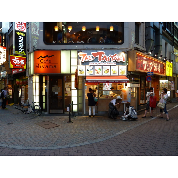 รูปถ่าย ญี่ปุ่น(Japan) โตเกียว(Tokyo) ชิบูย่า(Shibuya) 2010-06 10