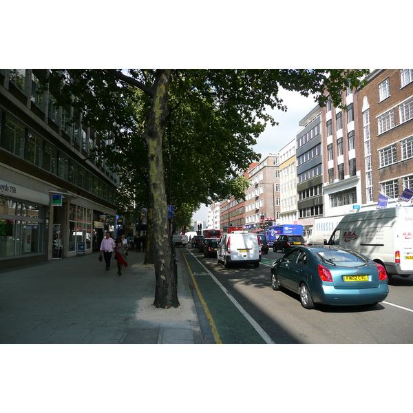 รูปถ่าย อังกฤษ(United Kingdom) ลอนดอน(London) ถนนท็อตแนมคอร์ต(Tottenham Court Road) 2007-09 74