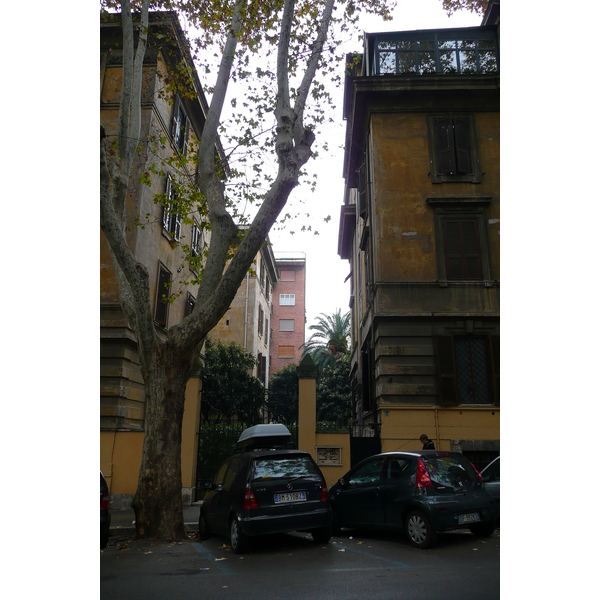 รูปถ่าย อิตาลี(Italy) โรม(Rome) ถนนกลอรีโอโซ(Viale Glorioso) 2007-11 12