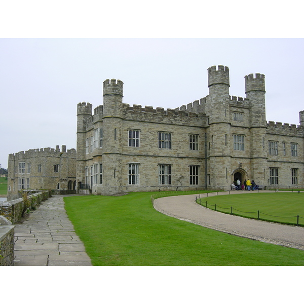รูปถ่าย อังกฤษ(United Kingdom) ปราสาทลีดส์(Leeds castle) 2001-04 32