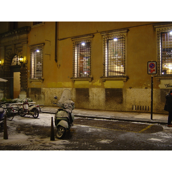 รูปถ่าย อิตาลี(Italy) เวโรเน่(Verona) 2005-03 40